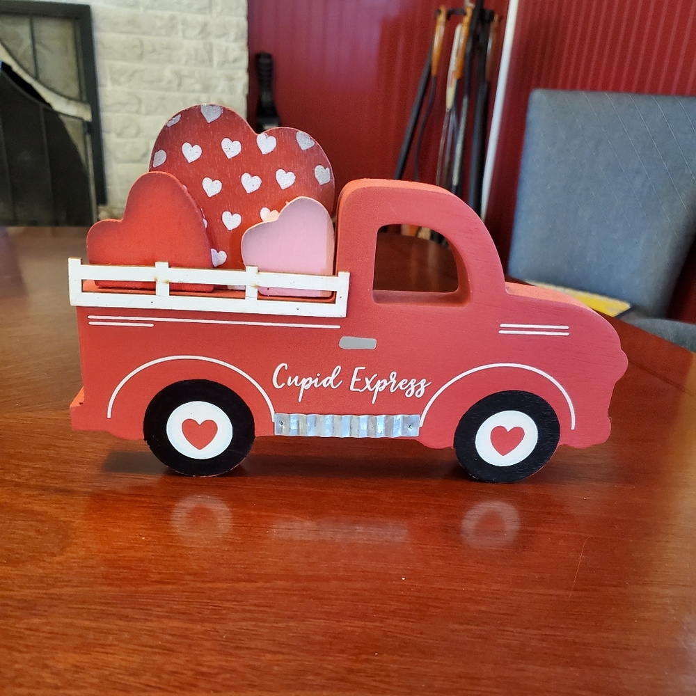 Valentine's Day truck